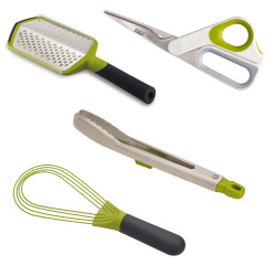 Joseph Joseph Pack complet d&apos;ustensiles pour cuisiner malin, rapidement et bien organisé. Fonctions uniques et ingénieuses